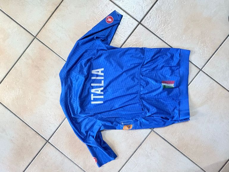 Used Castelli Maglia Ciclismo 2025 bike — image 2 of 3