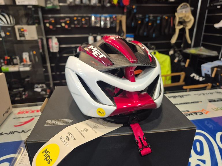 Used MET Trenta carbon Uae 2026 bike — image 4 of 5