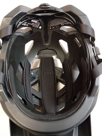 Used Fox Casco Helmet 2026 bike — image 7 of 10
