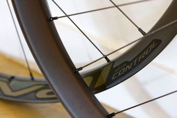 Used Roval Control Carbon 29" i9 1/1 2025 bike — image 5 of 16
