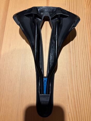 Used Selle Italia X-LR Superflow Saddle bike — image 2 of 6