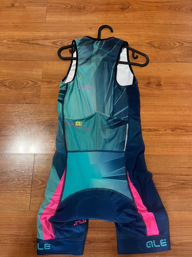 Used ALE trisuit , size m 2020 bike — image 2 of 3