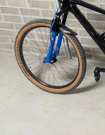 Used Orbea OC1 25c Tubeless Ready 2023 bike — image 3 of 4