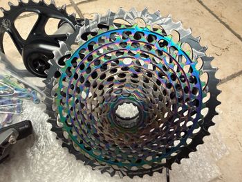 Used Sram XX1 10/50 Rainbow 2022 bike — image 2 of 3