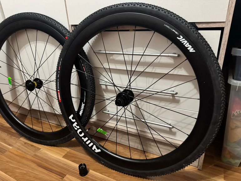 Used Mavic Allroad S Carbon Laufradsatz Gravel 2026 bike — image 2 of 6