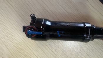 Used RockShox Deluxe RT bike — image 4 of 4
