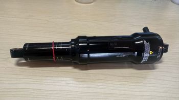 Used RockShox Deluxe RT bike — image 2 of 4