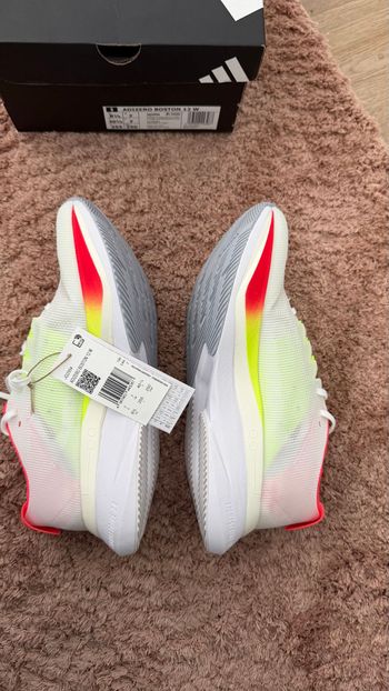 Used Adidas Adizero Boston 12 Running Shoes Size 40 2/3 bike — image 6 of 18