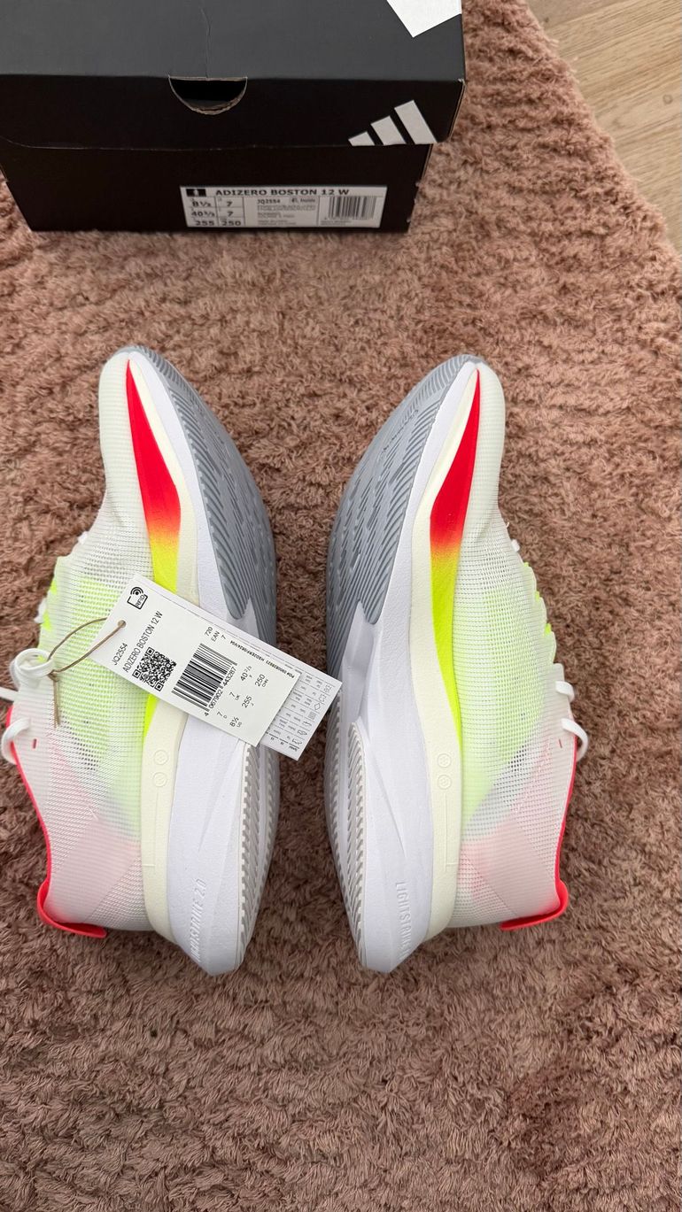 Used Adidas Adizero Boston 12 Running Shoes Size 40 2/3 bike — image 6 of 18