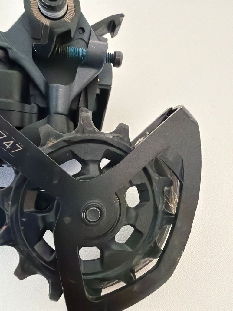 Used Sram GX Eagle AXS 12v bike — image 4 of 6