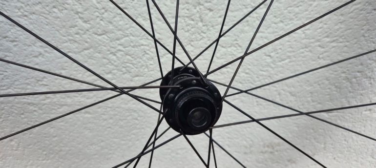 Used Dt Swiss G540 alu 2019 bike — image 4 of 5