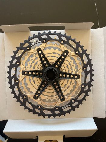 Used Shimano CS-M7100 12s 2026 bike — image 4 of 5