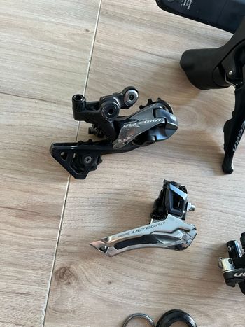 Used Shimano Ultegra R8000 bike — image 2 of 11