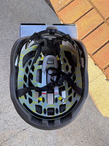 Used Smith Optics Level MIPS Matte Black 2024 bike — image 2 of 5