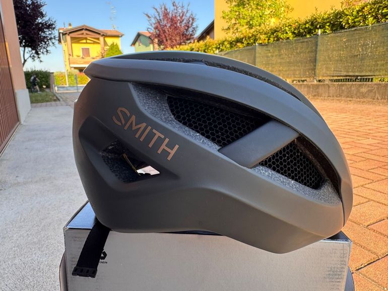 Used Smith Optics Level MIPS Matte Black 2024 bike — image 5 of 5