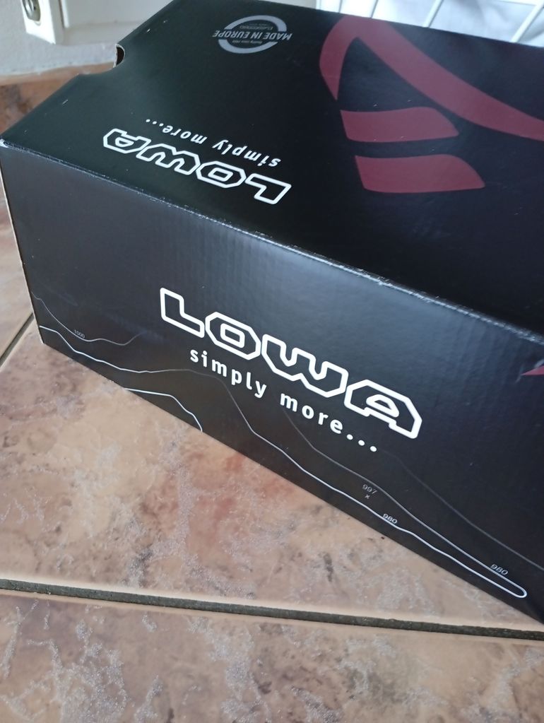 Used Lowa Chaussons d'escalade bike — image 5 of 5