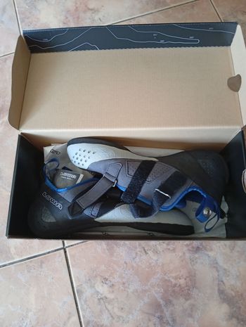 Used Lowa Chaussons d'escalade bike