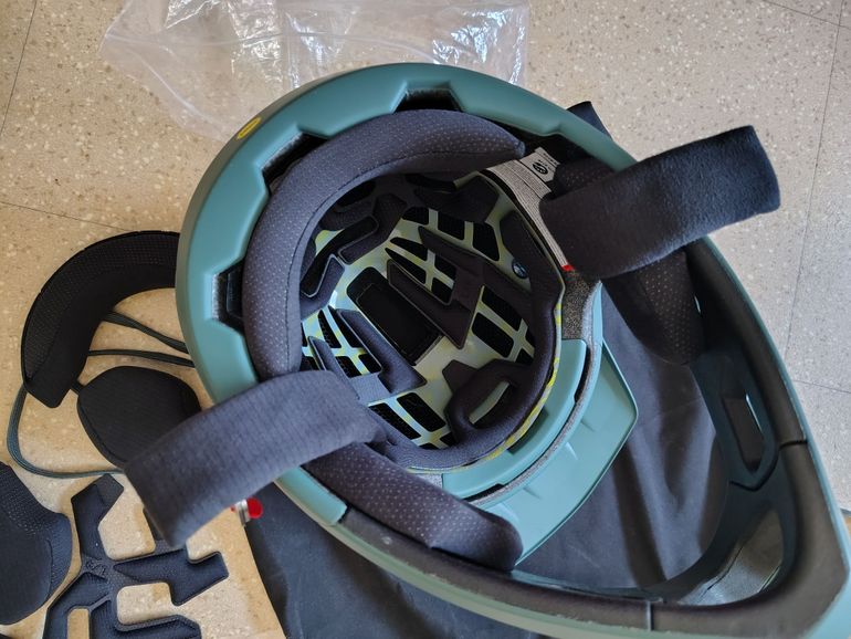 Used Smith Optics Mainline MIPS Casque Intégral VTT bike — image 4 of 8