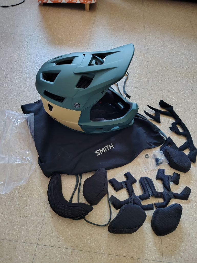 Used Smith Optics Mainline MIPS Casque Intégral VTT bike — image 1 of 8