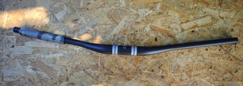 Used Race Face Sixc 820x35 Rise 20mm bike — image 2 of 2