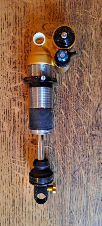 Used Öhlins TTX22m. Coil 230x65 bike