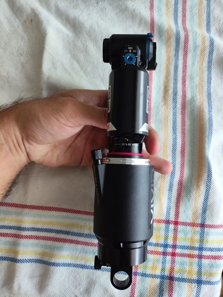 Used RockShox Vivid Air Ultimate 210x55 2026 bike — image 6 of 6