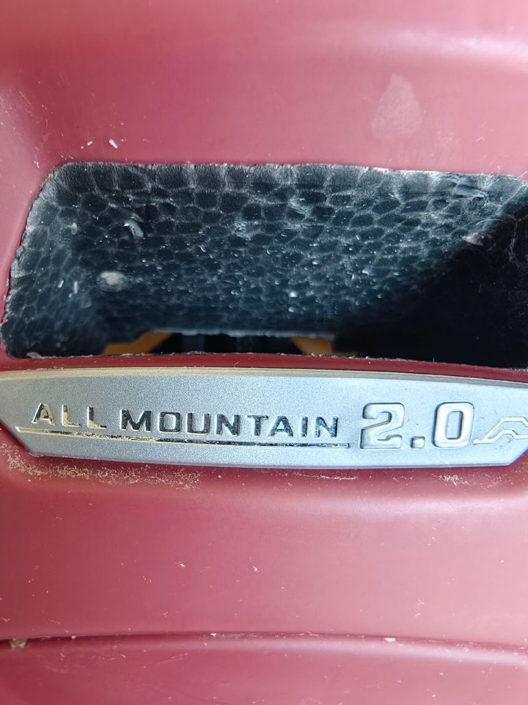 Used LEATT All mountain 2.0 MIPS 2022 bike — image 7 of 7