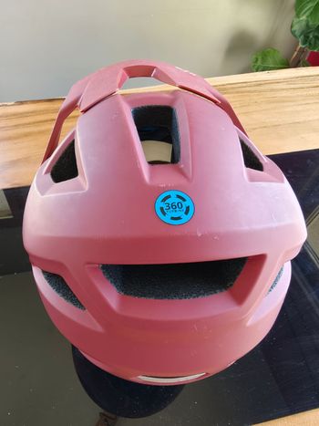 Used LEATT All mountain 2.0 MIPS 2022 bike — image 2 of 7