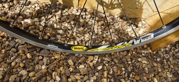 Used Mavic cross 2018 bike — image 2 of 8
