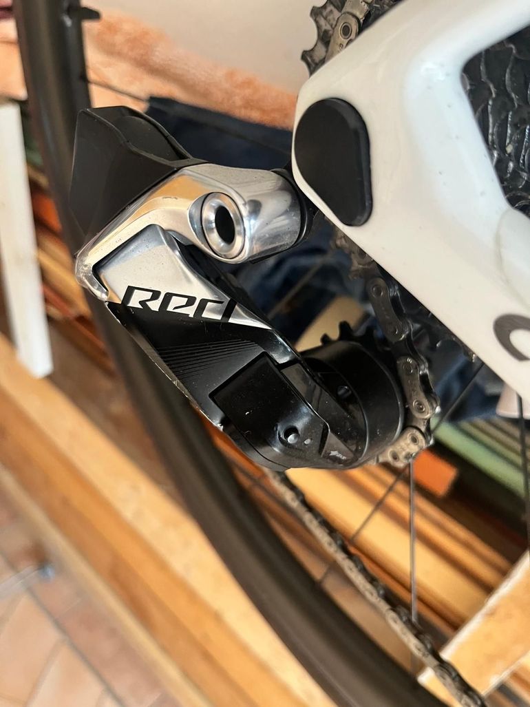 Used Sram RED eTap AXS Groupset bike — image 3 of 4