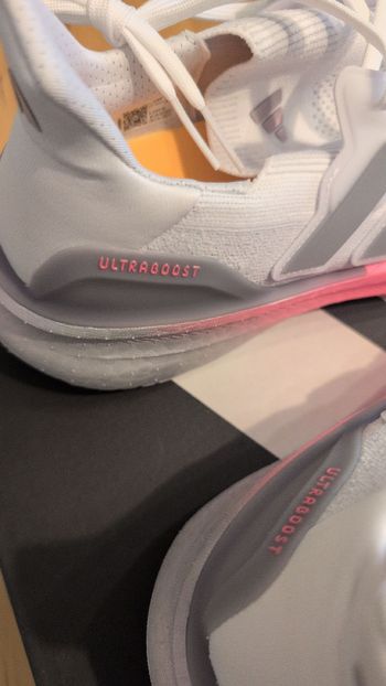 Used Adidas Ultraboost 5 2025 bike — image 5 of 5