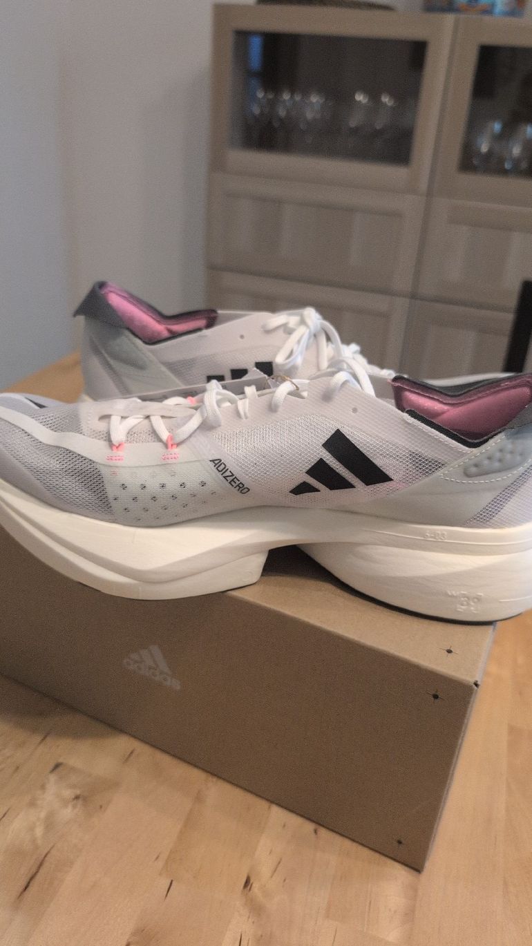 Used Adidas Adizero Adios Pro 3 2023 bike — image 4 of 5