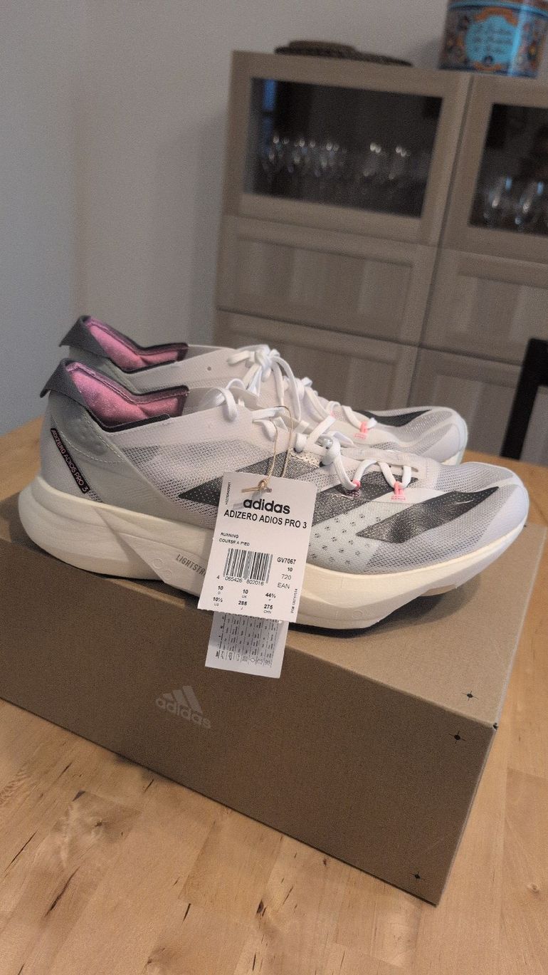 Used Adidas Adizero Adios Pro 3 2023 bike — image 3 of 5