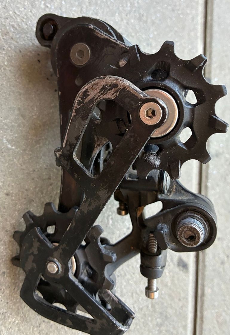 Used Sram Apex bike — image 3 of 5