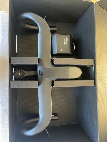 Used Cadex Aero Integrated Handlebar 2026 bike