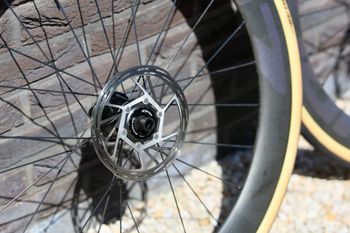 Used Zipp 404 Firecrest Tubeless Disc set 2024 bike — image 3 of 5
