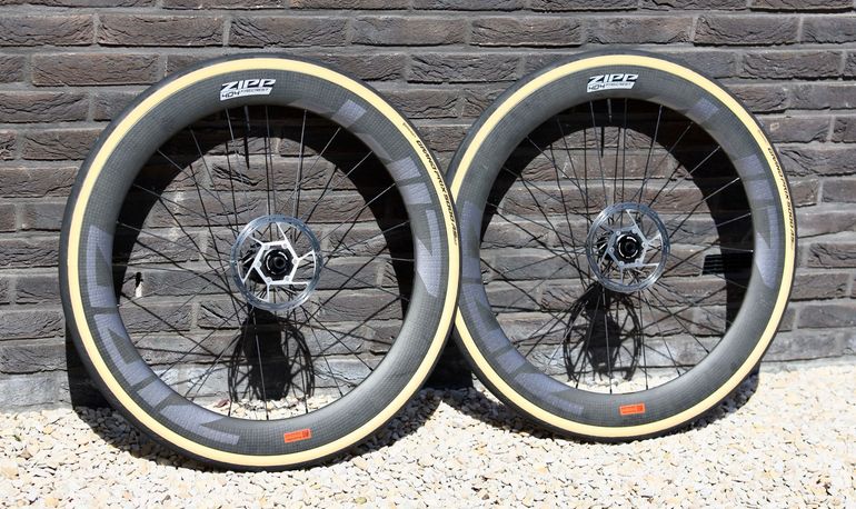 Used Zipp 404 Firecrest Tubeless Disc set 2024 bike — image 1 of 5