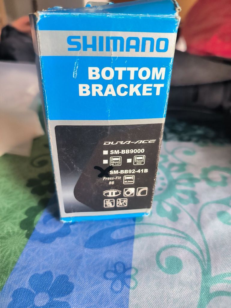Used Shimano dura ace SM-BB92-41B Press fit BB bike — image 2 of 2