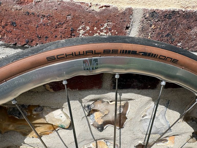 Used Mavic Ksyrium Héritage 700 2025 bike — image 6 of 8