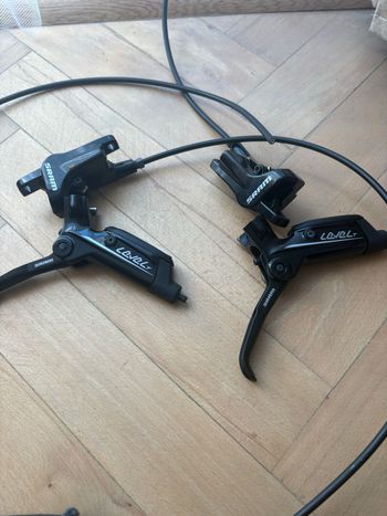 Used Sram Level T bike