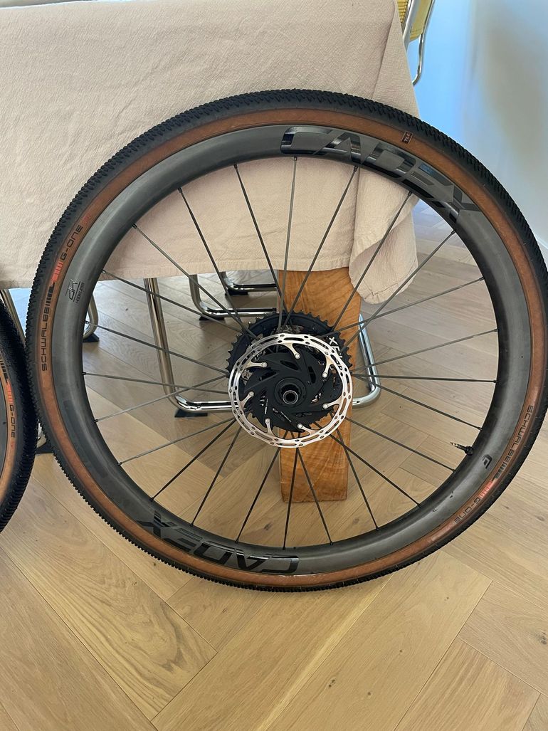 Used Cadex AR 35 Gravel Wheelset 2025 bike — image 5 of 5