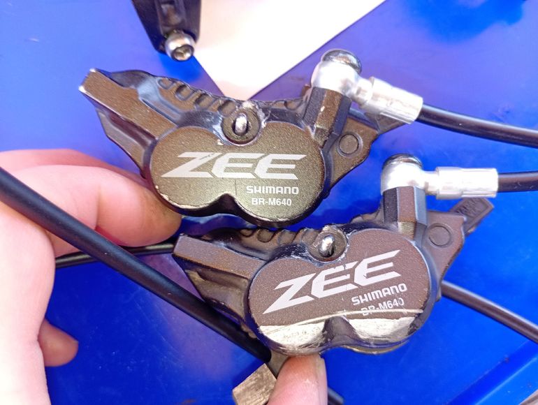 Used Shimano Zee 4 pistons bike — image 7 of 7