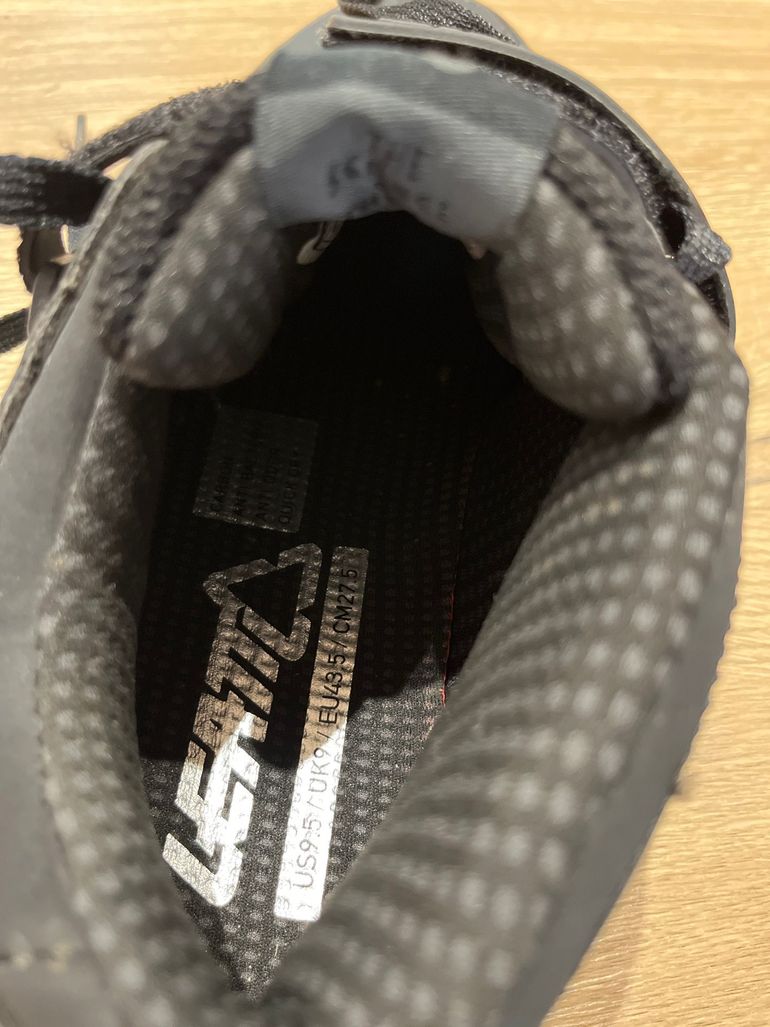 Used LEATT 4.0 Clip Shoe Hommes 2025 bike — image 5 of 5