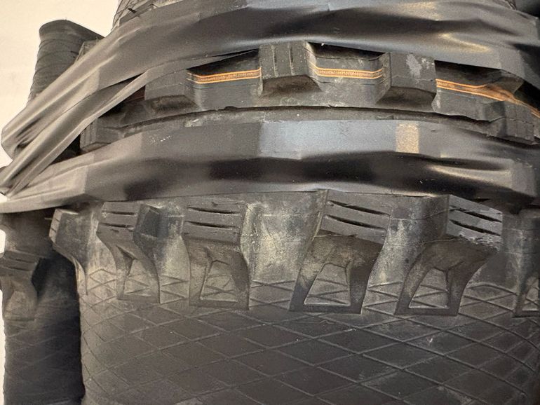 Used Schwalbe Tyres set hans dampf and magic mary bike — image 4 of 5