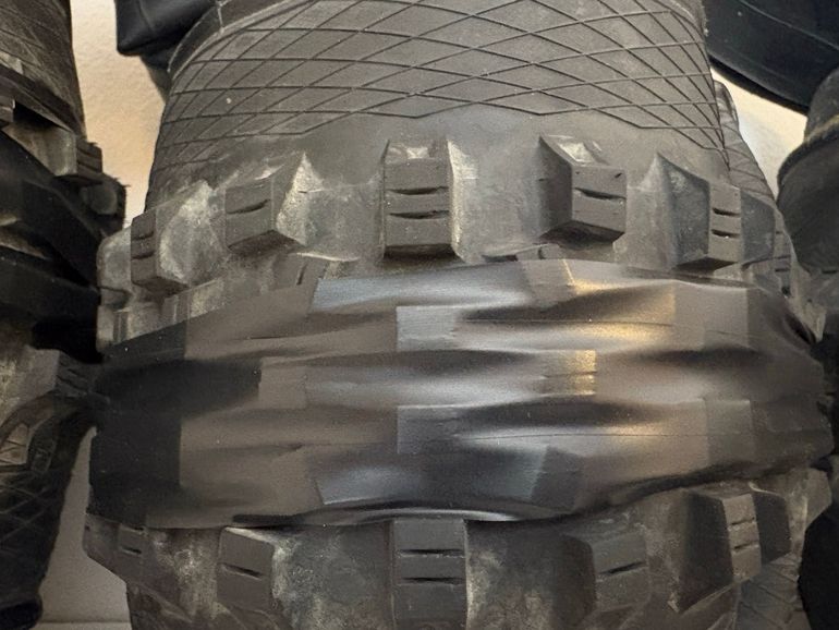 Used Schwalbe Tyres set hans dampf and magic mary bike — image 5 of 5