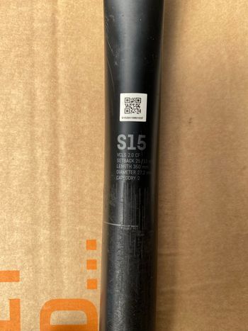 Used Canyon S15 VCLS 2.0 CF Seatpost bike — image 5 of 9