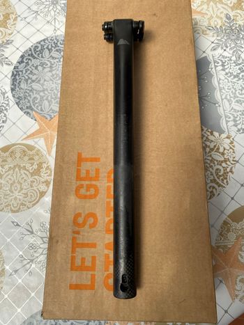 Used Canyon S15 VCLS 2.0 CF Seatpost bike