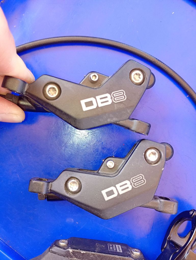 Used Sram DB8 (4 Pistons) bike — image 5 of 6