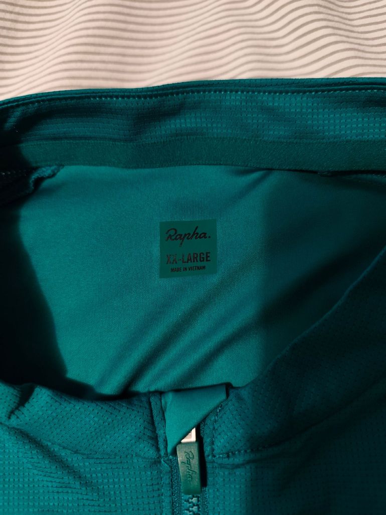 Used Rapha Pro Team Trikot 2024 bike — image 4 of 4