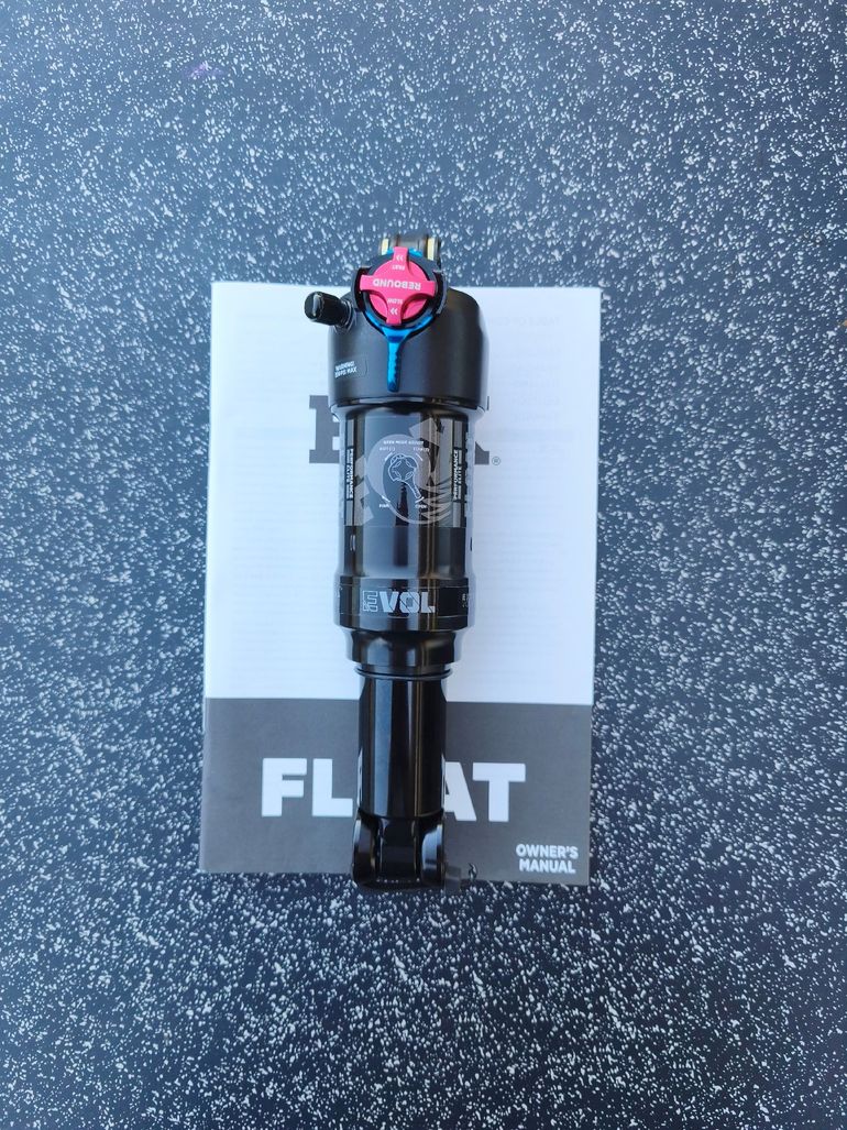 Used Fox Float Performance Elite 190x45 bike — image 2 of 6